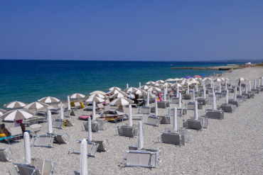 la spiaggia del lido tropix a schiavonea di Corigliano-Rossano